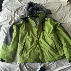 NWT green/gray Wantdo Boys winter coat size 14-16